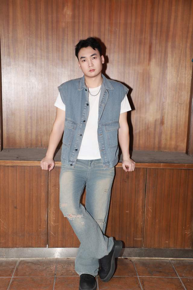 rookie：模特新銳，以汗水雕刻鏡頭鋒芒