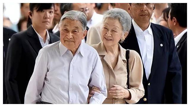 原創日本天皇首次訪華，要求撤下一道國宴名菜，中方：菜譜不變大膽吃