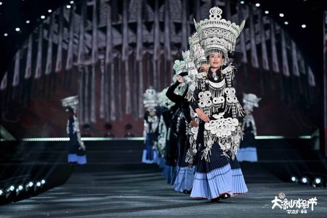 讓戲劇“生長”在山水之間！第七屆大涼山戲劇節閉幕