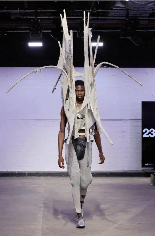 服裝畢業設計釋出 | 2026中央聖馬丁藝術與設計學院-研究生服裝畢業秀！