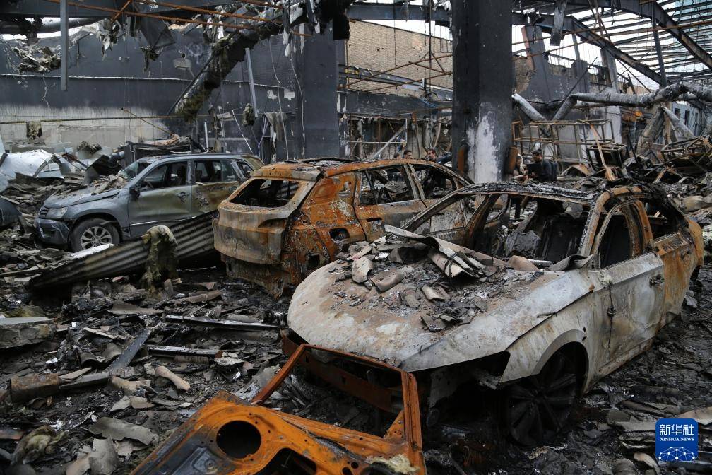 探訪德黑蘭被損毀的汽車服務中心