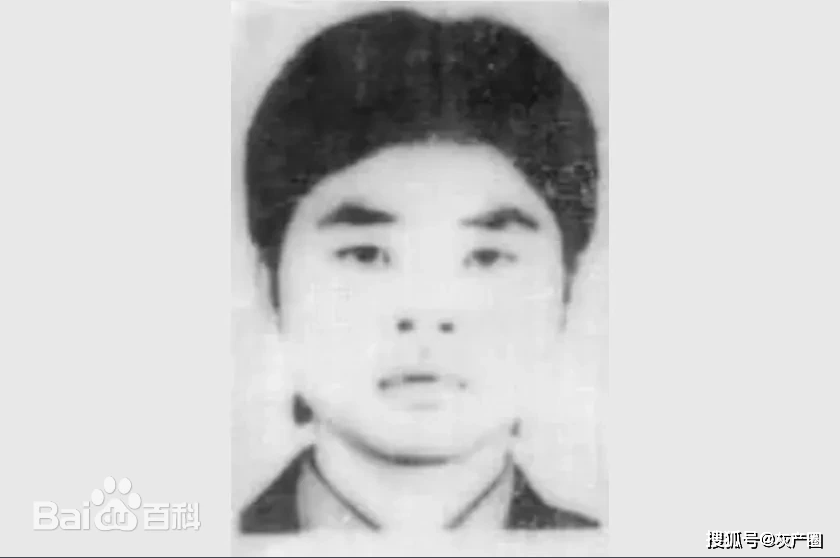 中國“房爺”涉嫌用非法資金在英國購7億房產，疑似身份曝光！