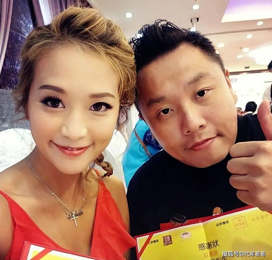 原創48歲林雅詩近況曝光！離婚後獨立養兒子，如今移民英國失敗回香港